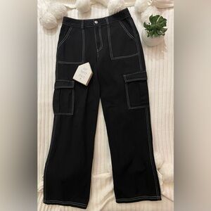 Woman’s Full Tilt Tilly’s Size XS Cargo Pants